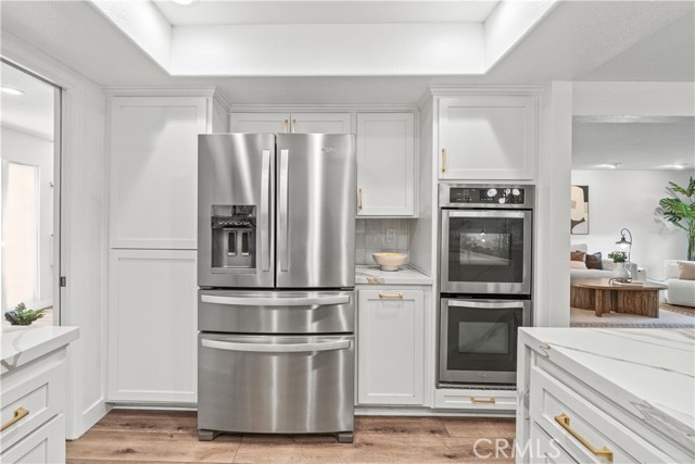 Detail Gallery Image 14 of 32 For 520 Cancha, Newport Beach,  CA 92660 - 3 Beds | 2/1 Baths