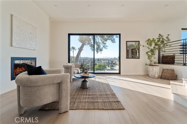 Detail Gallery Image 21 of 42 For 1117 Oberlin, Glendale,  CA 91205 - 4 Beds | 3/1 Baths