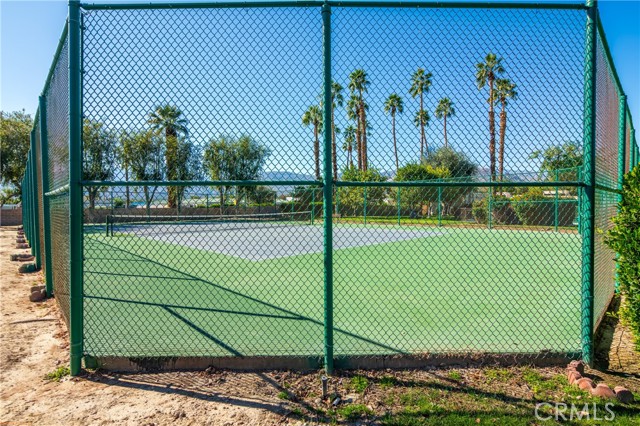 Detail Gallery Image 9 of 14 For 385 via Osorno, Palm Desert,  CA 92260 - 2 Beds | 2 Baths