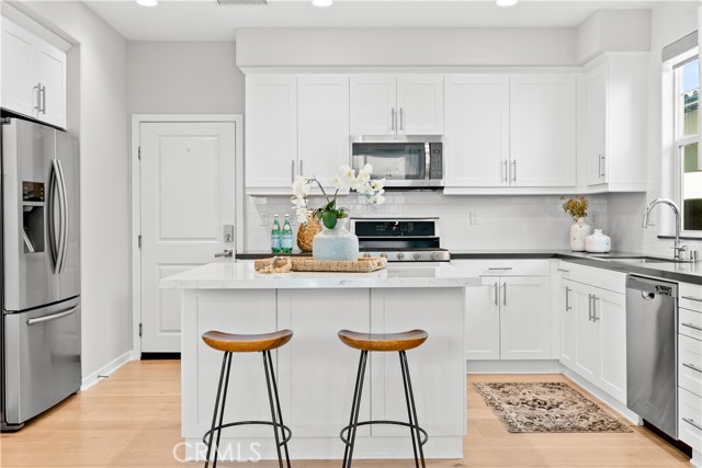 28 Fosco Street, Rancho Mission Viejo CA: https://media.crmls.org/medias/212b1fdf-ff25-461f-b64c-cde86eec53cf.jpg