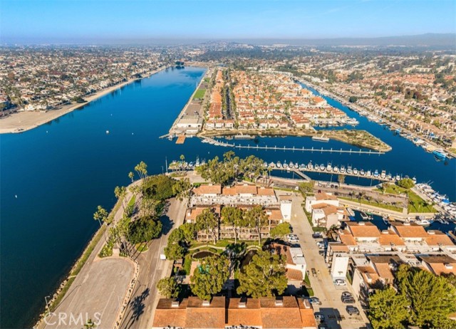 Detail Gallery Image 24 of 32 For 5217 Marina Pacifica Key #20,  Long Beach,  CA 90803 - 1 Beds | 1 Baths