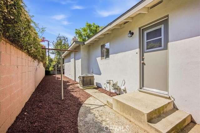 Detail Gallery Image 39 of 41 For 188 E Green, Claremont,  CA 91711 - 4 Beds | 2 Baths