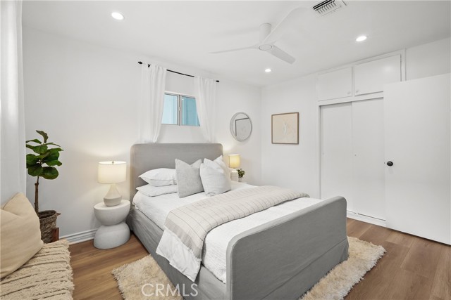 2482 New York Drive, Altadena CA: https://media.crmls.org/medias/212d4f0b-60d7-435c-8a09-b0e736e56af4.jpg