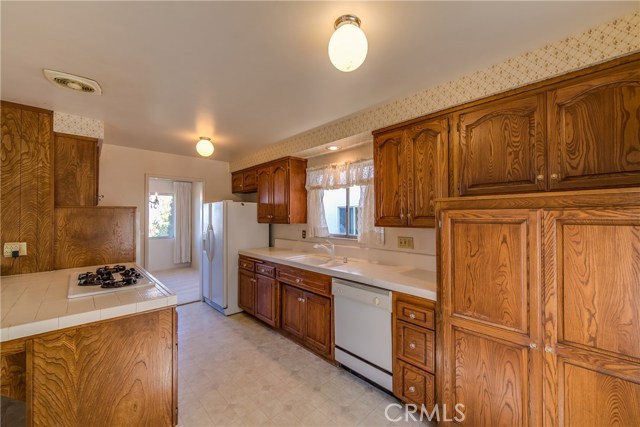 27420 Larchbluff Drive, Rancho Palos Verdes, California 90275, 4 Bedrooms Bedrooms, ,3 BathroomsBathrooms,Residential,Sold,Larchbluff,PV17047067