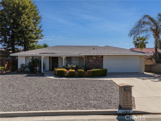 Detail Gallery Image 1 of 37 For 41803 Shady Ln, Hemet,  CA 92544 - 3 Beds | 2 Baths