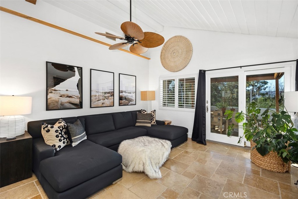 MLS #OC25275923 image #8