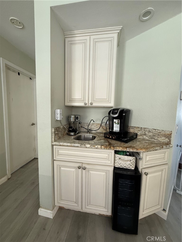 MLS #OC25221738 image #5