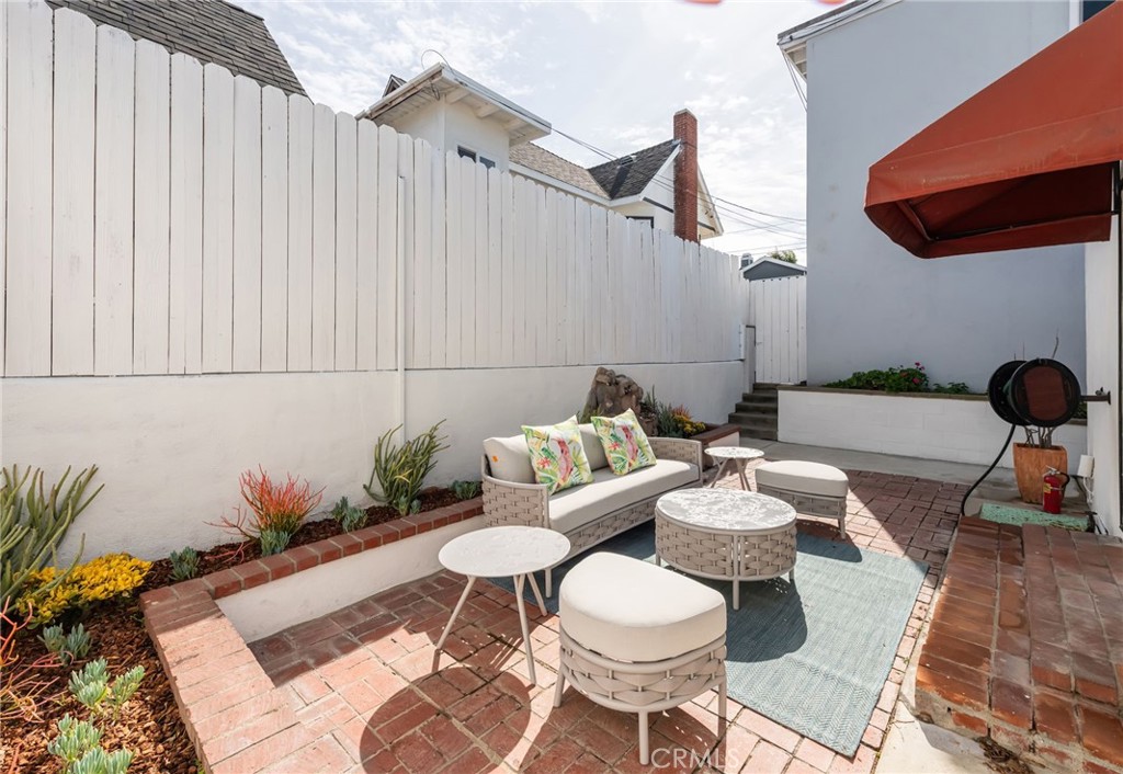 1012 Prospect Avenue