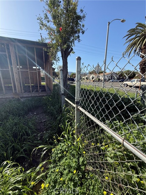 Detail Gallery Image 20 of 31 For 221 S Howard St, Corona,  CA 92879 - – Beds | – Baths