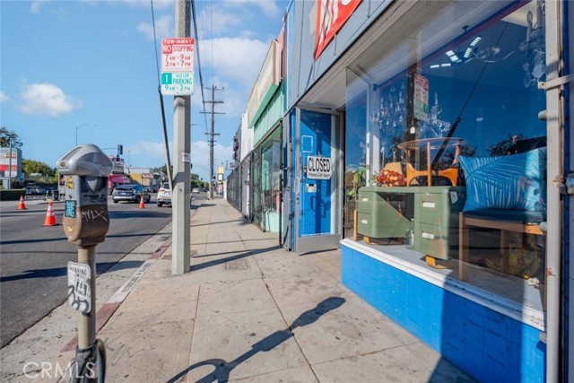 5865 Melrose Avenue, Los Angeles, California 90038, ,Commercial Lease,For Rent,5865 Melrose Avenue,CRSR24234085