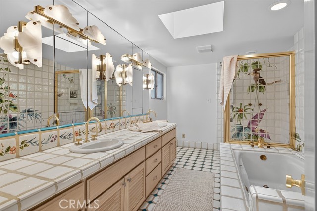 760 Via Del Monte, Palos Verdes Estates CA: https://media.crmls.org/medias/21307e57-7cab-44d2-9f09-cc500135b21f.jpg