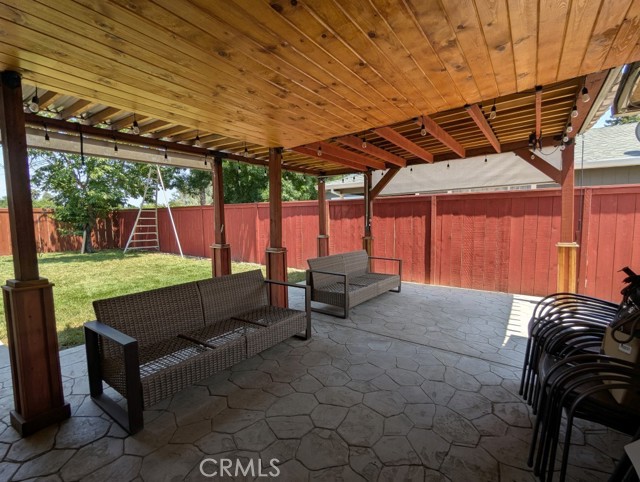 751 Glenwood Lane, Willows CA: https://media.crmls.org/medias/2130a58e-8b9f-4383-a25e-7e46ffd881ba.jpg