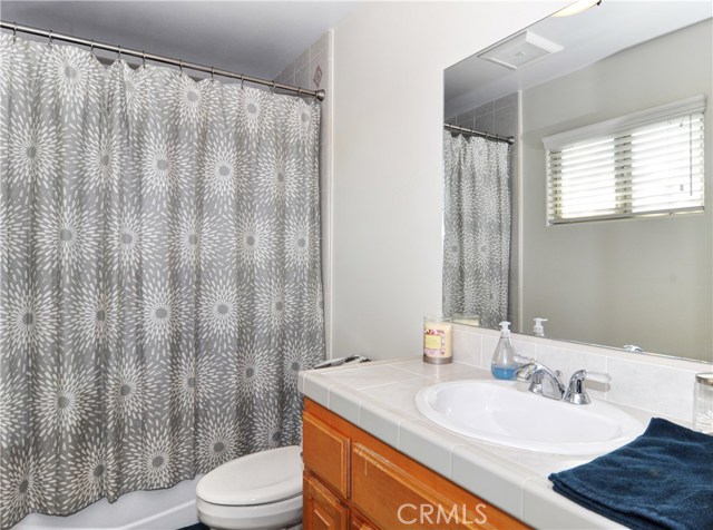 3919 242nd Street, Torrance, California 90505, 3 Bedrooms Bedrooms, ,3 BathroomsBathrooms,Residential,Sold,242nd,OC17052183