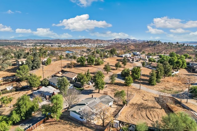 Detail Gallery Image 32 of 34 For 29251 Pierrott Ave, Lake Elsinore,  CA 92530 - 3 Beds | 2 Baths