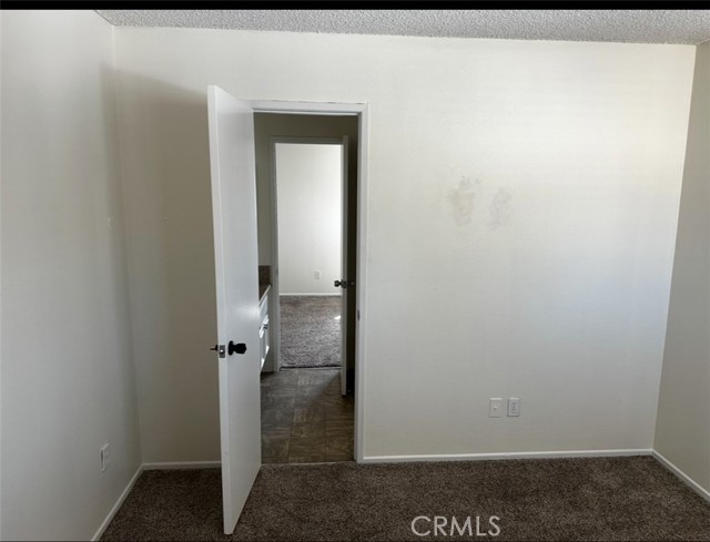 Detail Gallery Image 18 of 33 For 13675 Riverstone Dr, Victorville,  CA 92392 - 3 Beds | 2/1 Baths