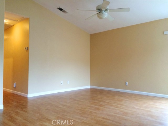 Detail Gallery Image 2 of 9 For 58 Waxwing Ln, Aliso Viejo,  CA 92656 - 2 Beds | 2 Baths