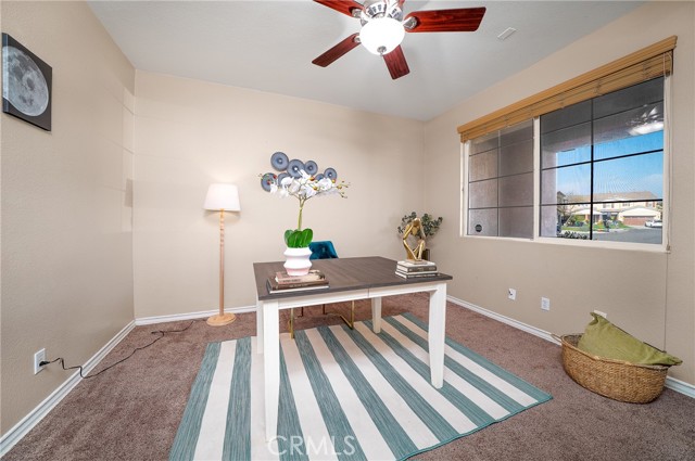 Detail Gallery Image 11 of 38 For 12932 Gingerwood Ct, Corona,  CA 92880 - 5 Beds | 4 Baths
