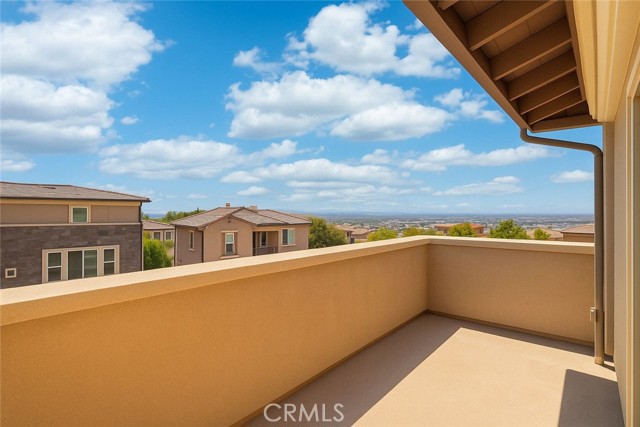 Detail Gallery Image 24 of 27 For 81 Pelican Ln, Irvine,  CA 92618 - 4 Beds | 4/1 Baths