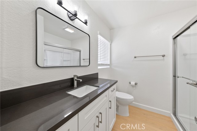 Detail Gallery Image 10 of 16 For 521 W Wilson St #A201,  Costa Mesa,  CA 92627 - 1 Beds | 1 Baths