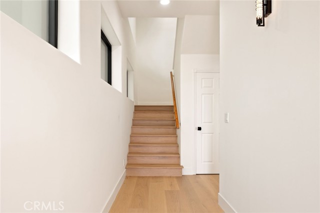 Detail Gallery Image 3 of 41 For 6730 Esplanade, Playa Del Rey,  CA 90293 - 4 Beds | 4 Baths