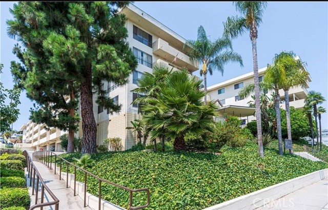 Detail Gallery Image 30 of 32 For 29641 S Western, Rancho Palos Verdes,  CA 90275 - 2 Beds | 2 Baths