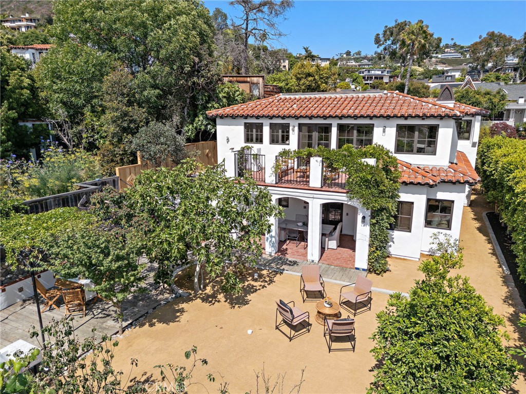 750 Manzanita Drive