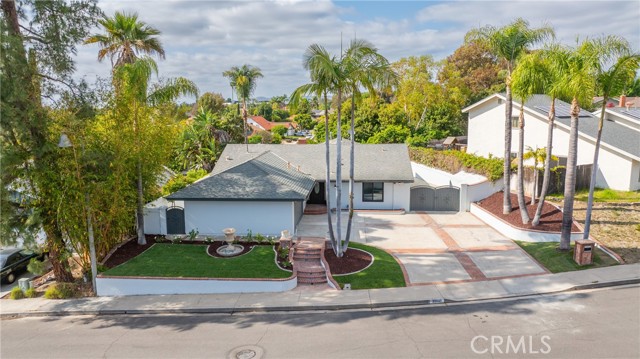 Detail Gallery Image 4 of 26 For 25981 Cordillera, Mission Viejo,  CA 92691 - 4 Beds | 3/1 Baths