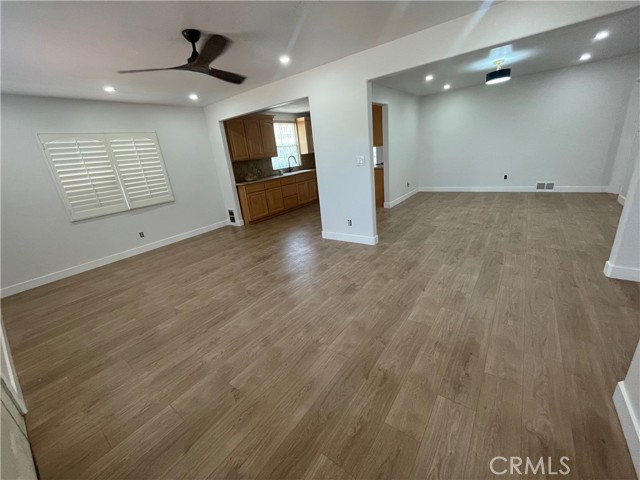 408 E Elm Street, Brea CA: https://media.crmls.org/medias/2137279e-8b4f-43cb-8bbd-081d2219c34b.jpg