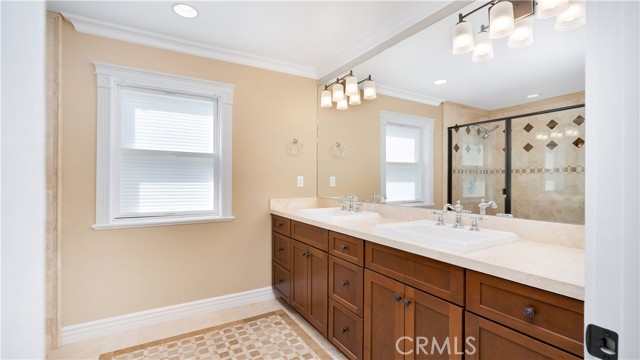 Detail Gallery Image 22 of 30 For 431 Iris Ave, Corona Del Mar,  CA 92625 - 3 Beds | 3 Baths