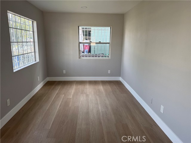 Detail Gallery Image 8 of 37 For 138 E 60th St, Los Angeles,  CA 90003 - – Beds | – Baths