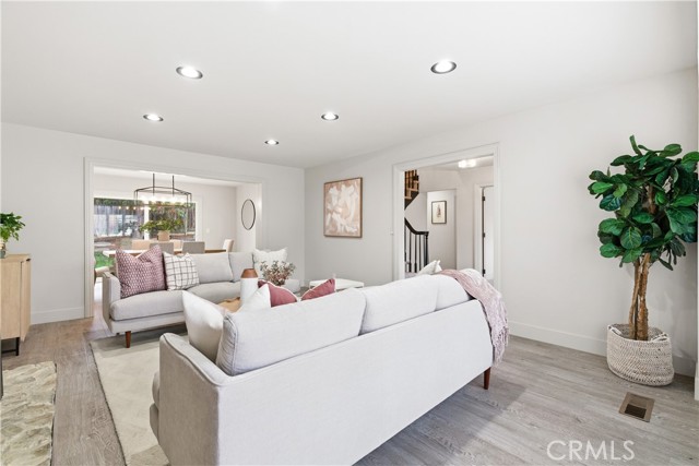 Detail Gallery Image 7 of 59 For 21630 Edward, Cupertino,  CA 95014 - 5 Beds | 3 Baths