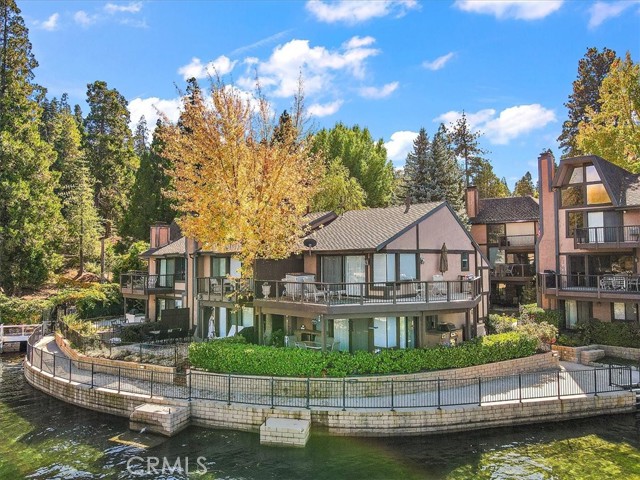 Detail Gallery Image 38 of 39 For 184 Ca-173 #43,  Lake Arrowhead,  CA 92352 - 3 Beds | 3 Baths