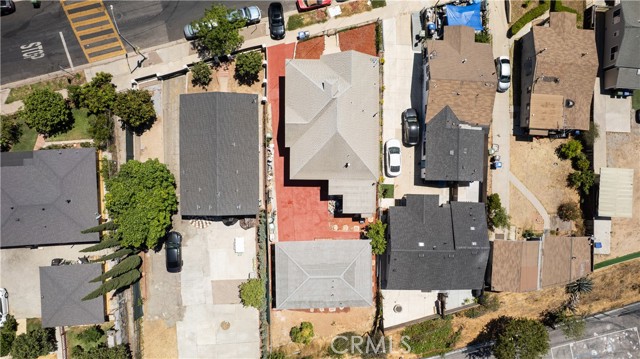 3221 Folsom Street, Los Angeles CA: https://media.crmls.org/medias/213b8e5f-3de3-4074-bee4-8c99edd8172a.jpg