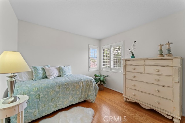 22939 Raintree Lane, Saugus CA: https://media.crmls.org/medias/213c7cca-0a4a-4196-95e6-9d8e5933bd80.jpg