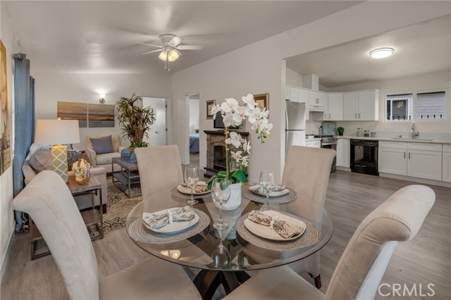 1048 Dexter Street, Los Angeles CA: https://media.crmls.org/medias/213cb6ac-cedf-4c4a-be76-ff06ed97051e.jpg