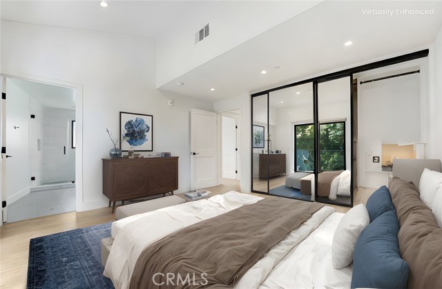 4036 Rosemont Avenue, Montrose CA: https://media.crmls.org/medias/213d334d-5aaa-4b7e-9a94-b112975879c3.jpg