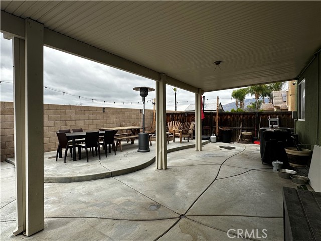 1928 Hawthorne Street, San Jacinto CA: https://media.crmls.org/medias/213d8400-a0aa-4917-9c1c-77d5adfaf303.jpg