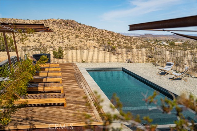 62176 Highland View Drive, Joshua Tree CA: https://media.crmls.org/medias/213e9a3d-4d6c-4a15-a8a6-f828fdebdd14.jpg