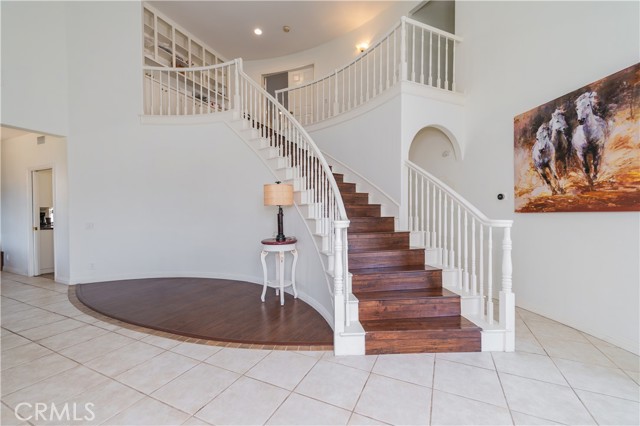 Image 4 of 24 For 28105 Hollyberry Lane
