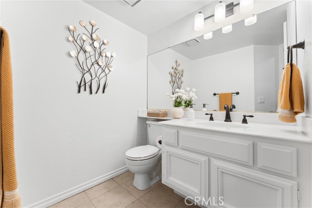Detail Gallery Image 22 of 62 For 15 Firestone #4,  Irvine,  CA 92614 - 4 Beds | 2/1 Baths