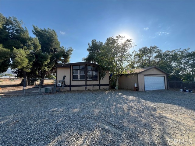 Detail Gallery Image 2 of 12 For 30651 Jojoba, Nuevo,  CA 92567 - 3 Beds | 2 Baths