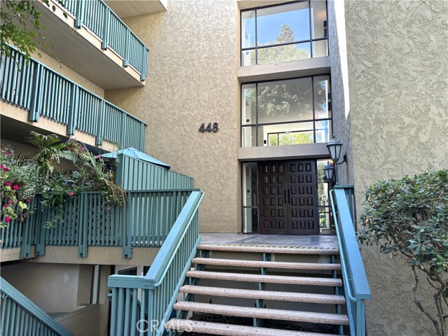 Detail Gallery Image 2 of 21 For 448 N Bellflower Bld #114,  Long Beach,  CA 90814 - 1 Beds | 1 Baths