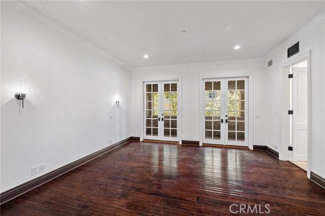 Detail Gallery Image 43 of 74 For 1316 Beverly Grove Pl, Beverly Hills,  CA 90210 - 5 Beds | 7/2 Baths