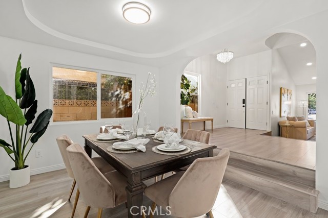 18229 Friar Street photo 7