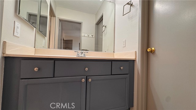 Detail Gallery Image 15 of 29 For 815 Alpine, Pomona,  CA 91767 - 3 Beds | 3 Baths