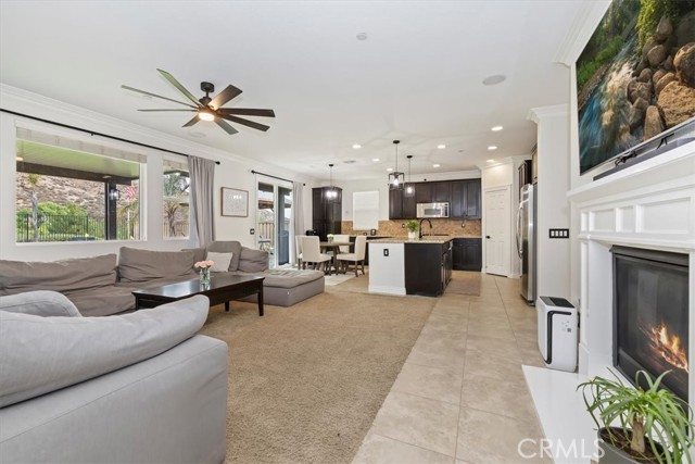 Detail Gallery Image 24 of 62 For 35555 Desert Rose Way, Lake Elsinore,  CA 92532 - 4 Beds | 3/1 Baths
