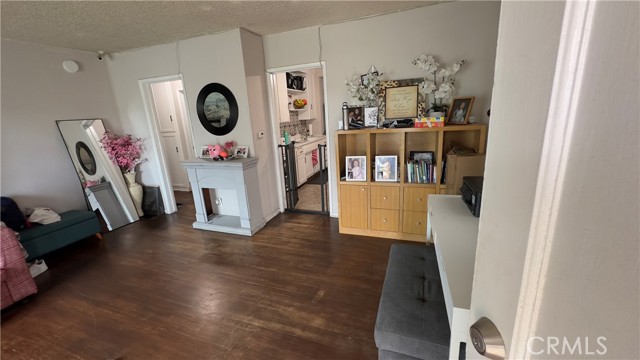 Detail Gallery Image 13 of 20 For 13620 Faust Ave, Bellflower,  CA 90706 - 2 Beds | 1 Baths