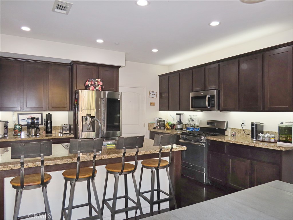 MLS #IV25225970 image #12