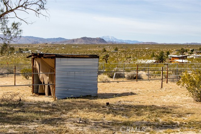 Detail Gallery Image 29 of 31 For 63720 Pluto Rd, Joshua Tree,  CA 92252 - 2 Beds | 1 Baths