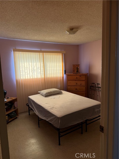 Detail Gallery Image 13 of 24 For 1813 W 151st, Compton,  CA 90220 - 4 Beds | 2 Baths